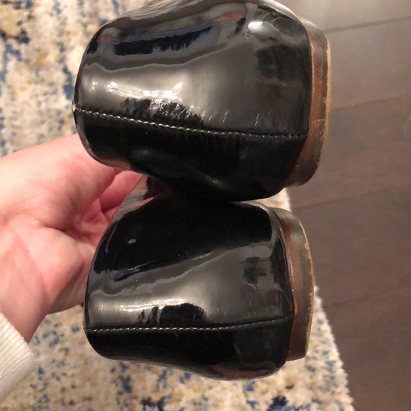 JCrew Patent Vegan Leather Bow Flats - Picture 5 of 9